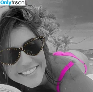 Deborah Secco / dedesecco nude photo #1564