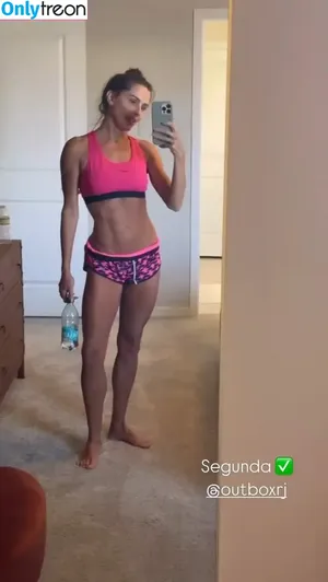 Deborah Secco / dedesecco nude photo #1839