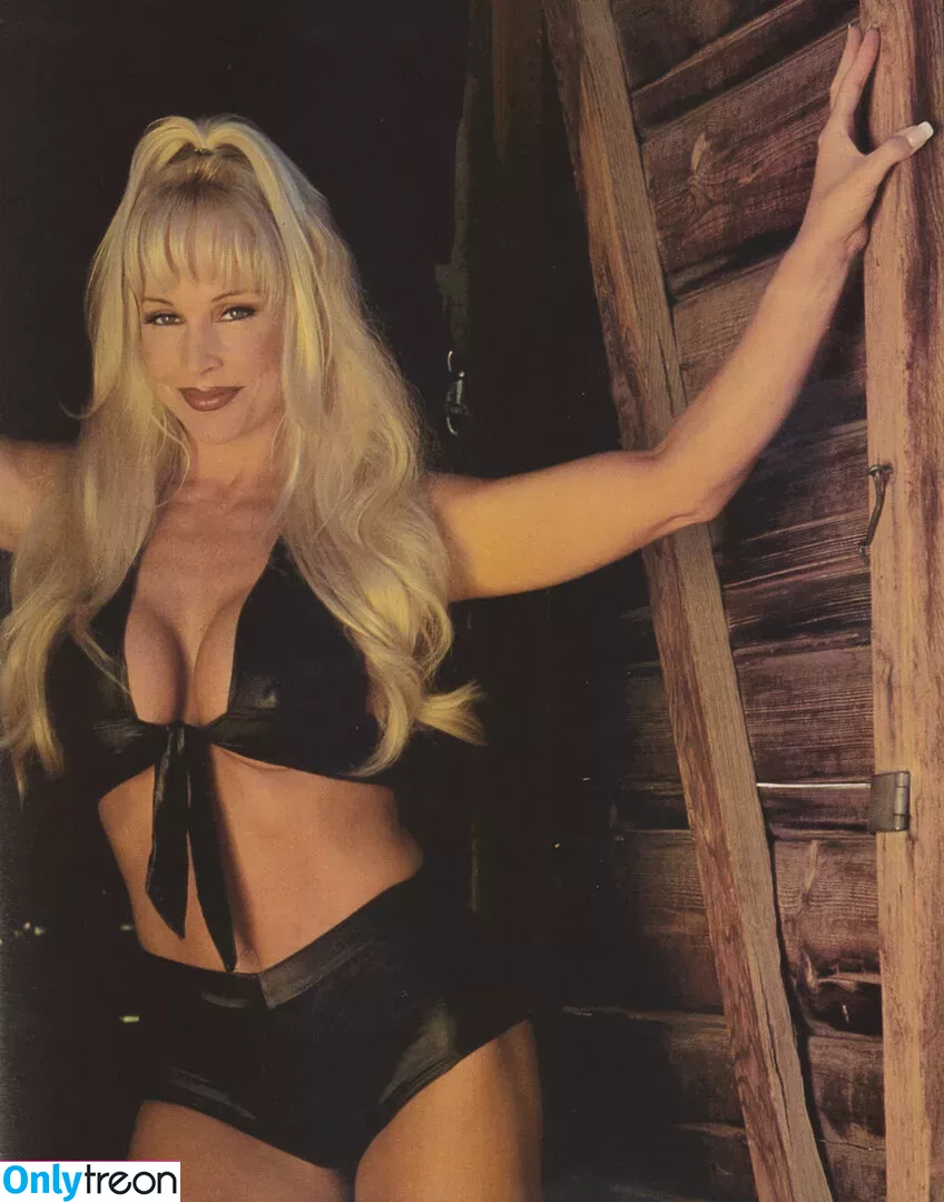 Debra Marshall голая photo #0012 (wwedivadebra)