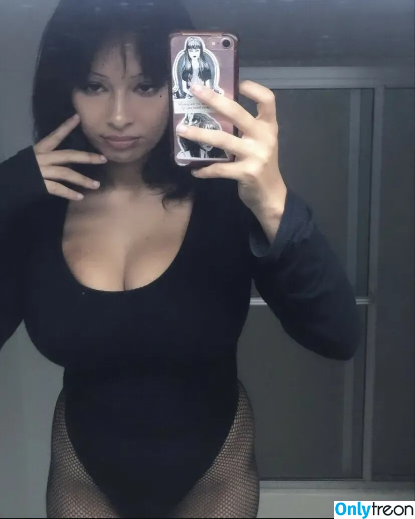 DecayedDamsel nude photo #0002 (Iamtomie666 / dreadfuldamsel)