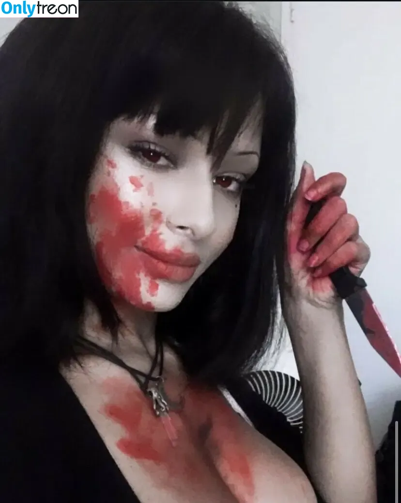 DecayedDamsel nude photo #0004 (Iamtomie666 / dreadfuldamsel)