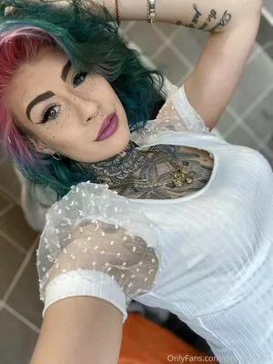 dee_louisexx / danniellaaaax фото голая #0035