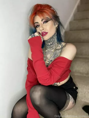 dee_louisexx / danniellaaaax фото голая #0048