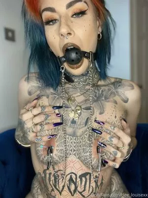 dee_louisexx / danniellaaaax фото голая #0075
