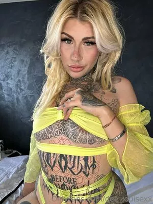 dee_louisexx / danniellaaaax фото голая #0091