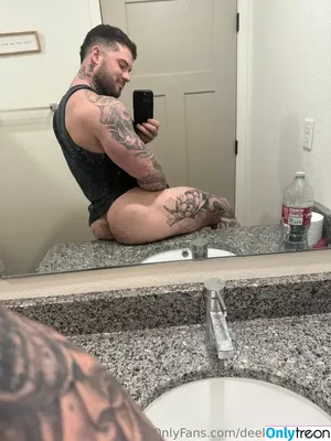 deek_aesthetic / derek.isthebae nude photo #0109