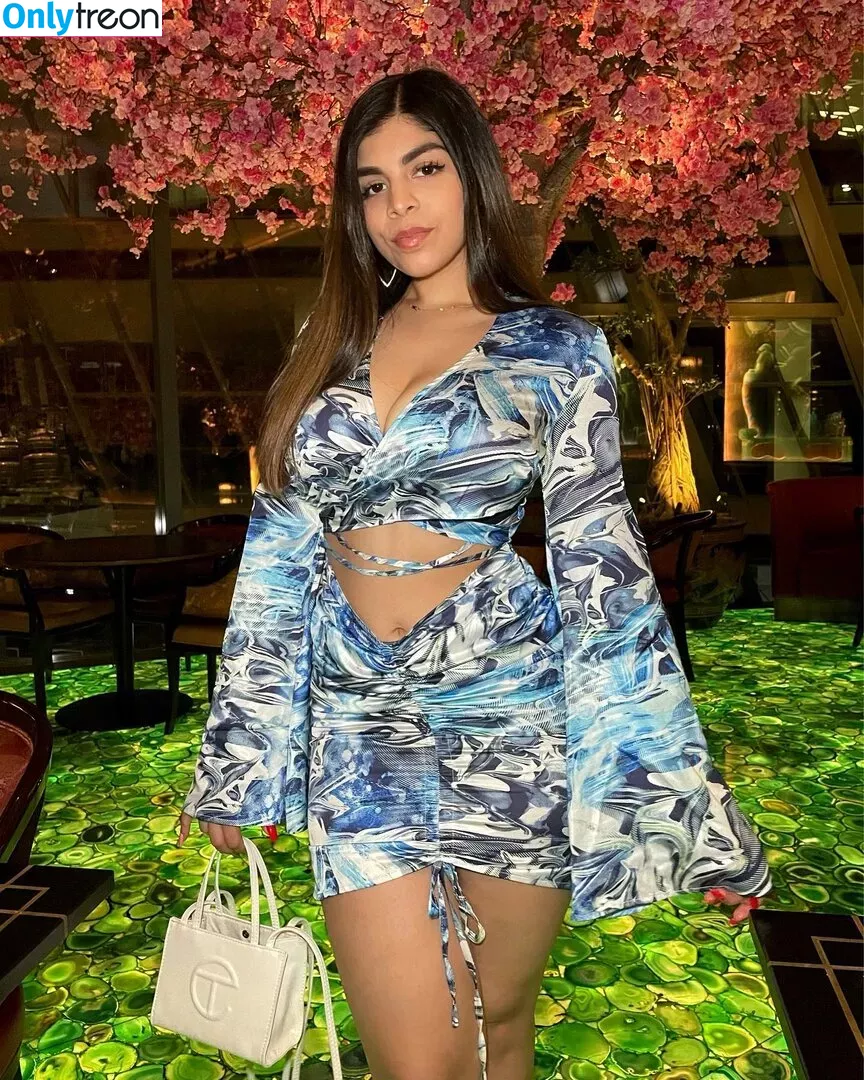 Deevaxo nude photo #0052 (nikocadoavocado)