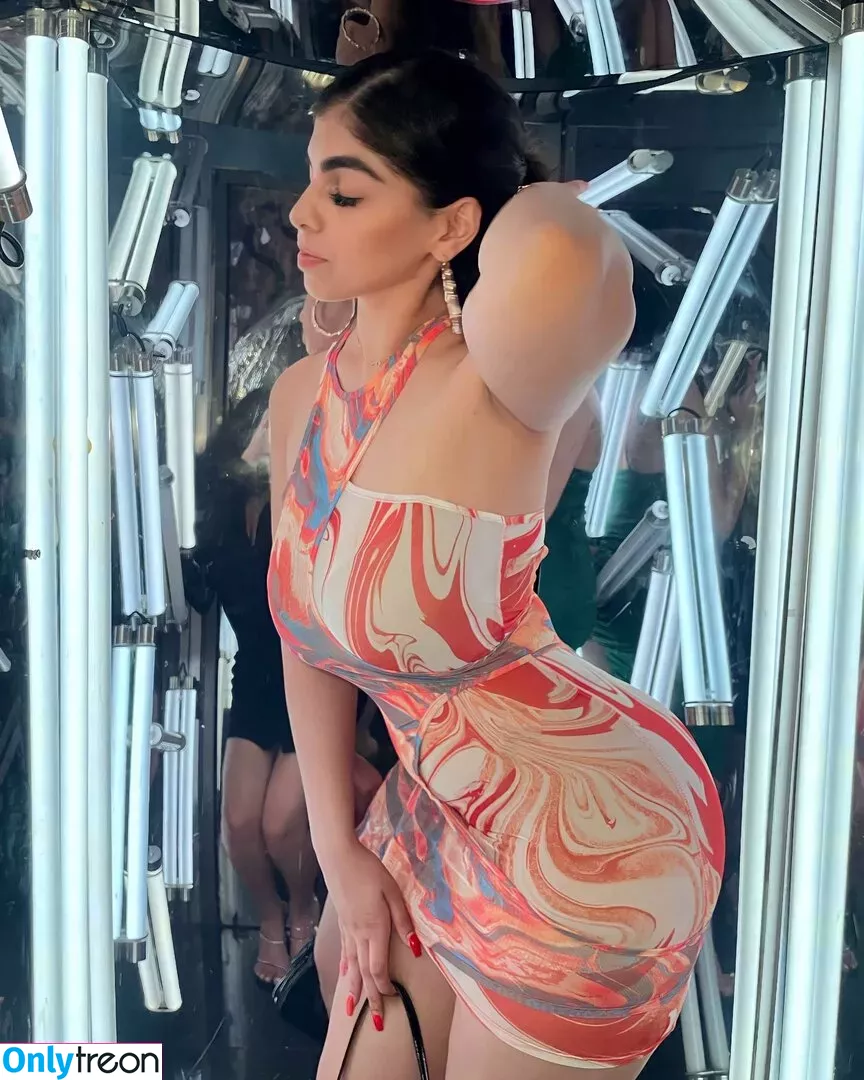 Deevaxo nude photo #0056 (nikocadoavocado)