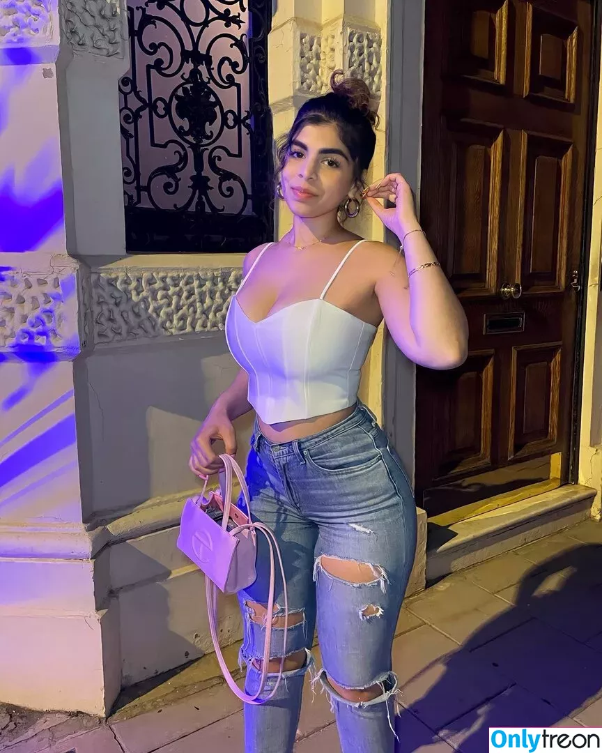 Deevaxo nude photo #0061 (nikocadoavocado)