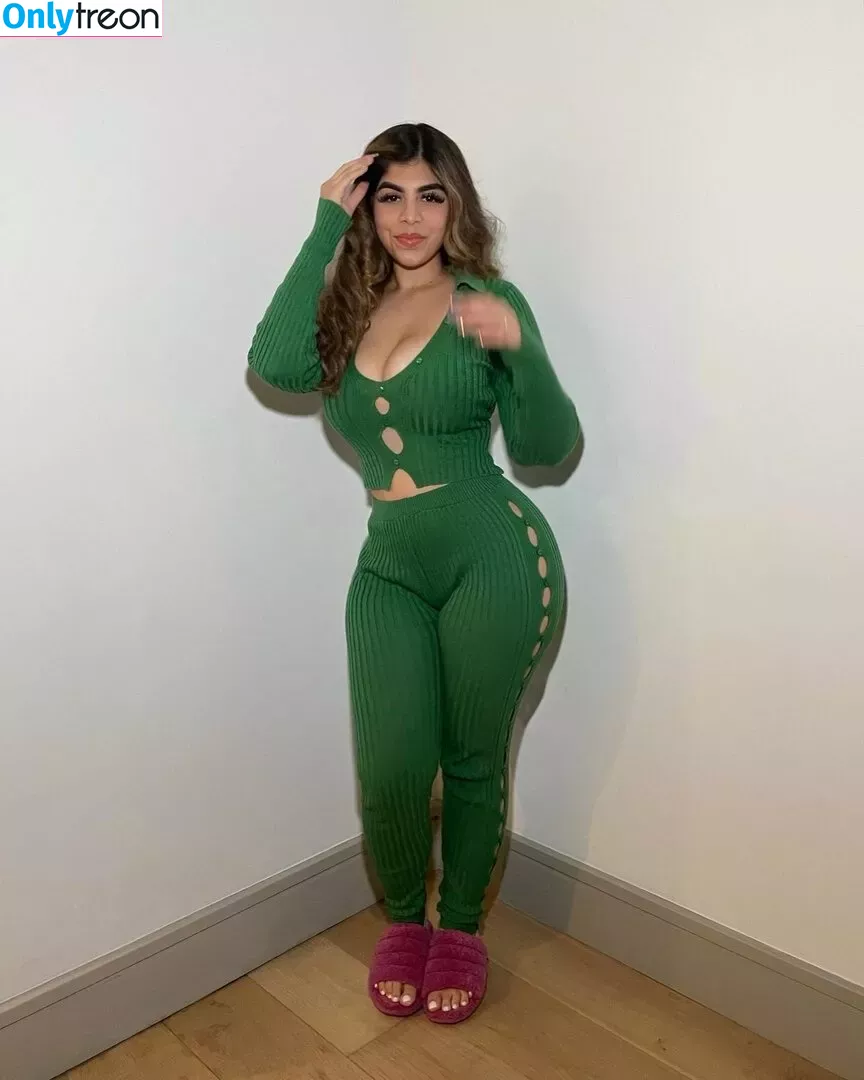 Deevaxo nude photo #0096 (nikocadoavocado)