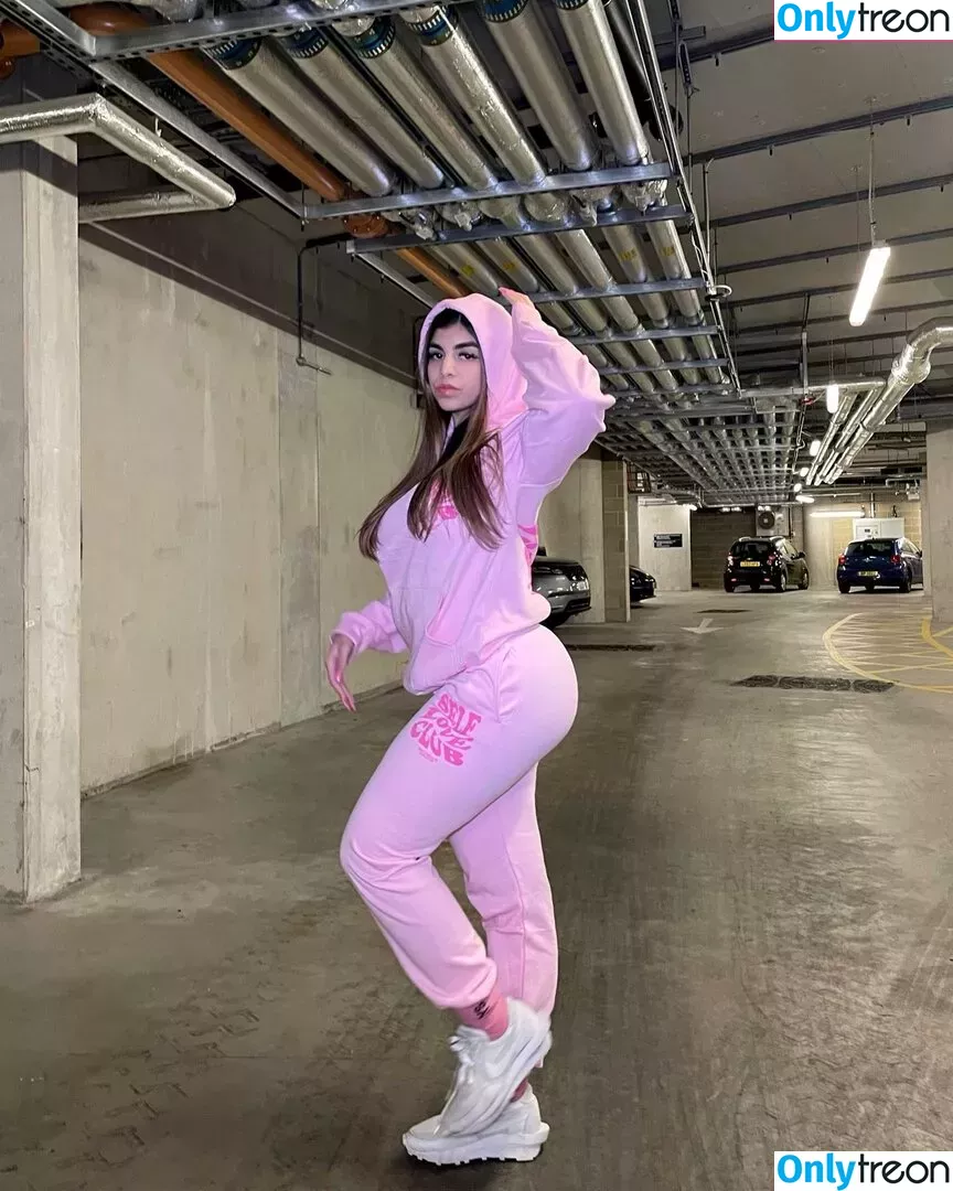Deevaxo nude photo #0106 (nikocadoavocado)