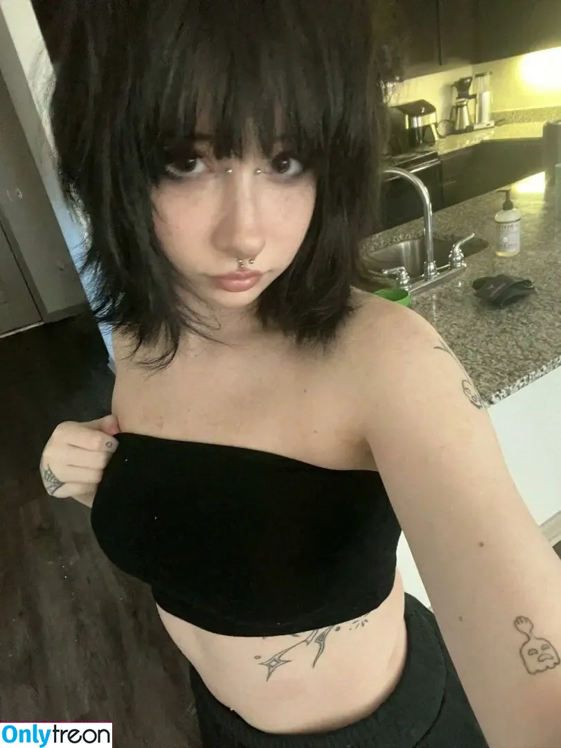Defeatthel0w nude photo #0074 (defeatthelowband)