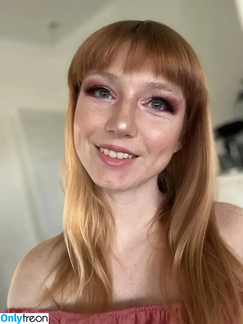 defs_not_ur_mom nude photo #0001 (xnotmommyx)