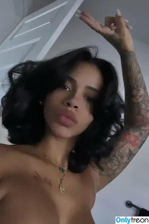  nude photo #0003