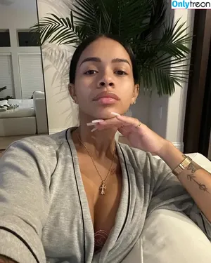  nude photo #0008