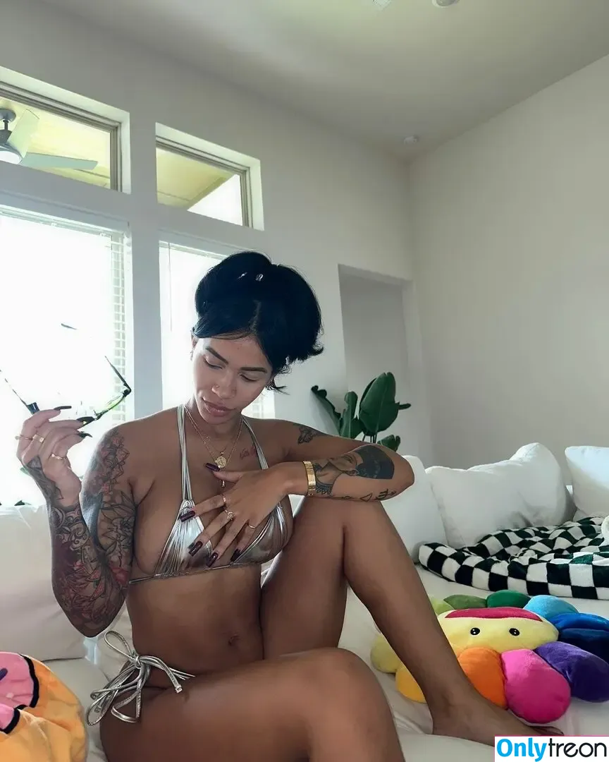 dejanicolehiott nude photo #0007 (dejanicolehiott)