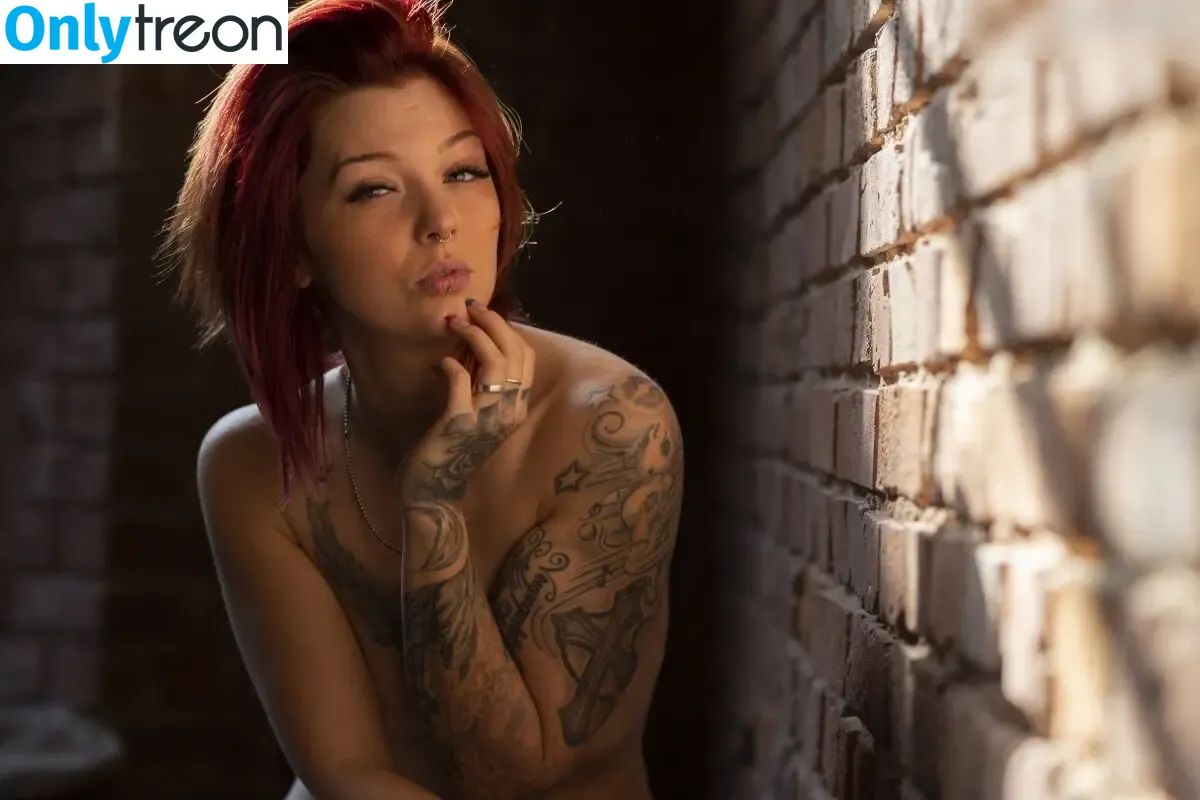 Delicious Lina nude photo #0055 (delicious_lina_)