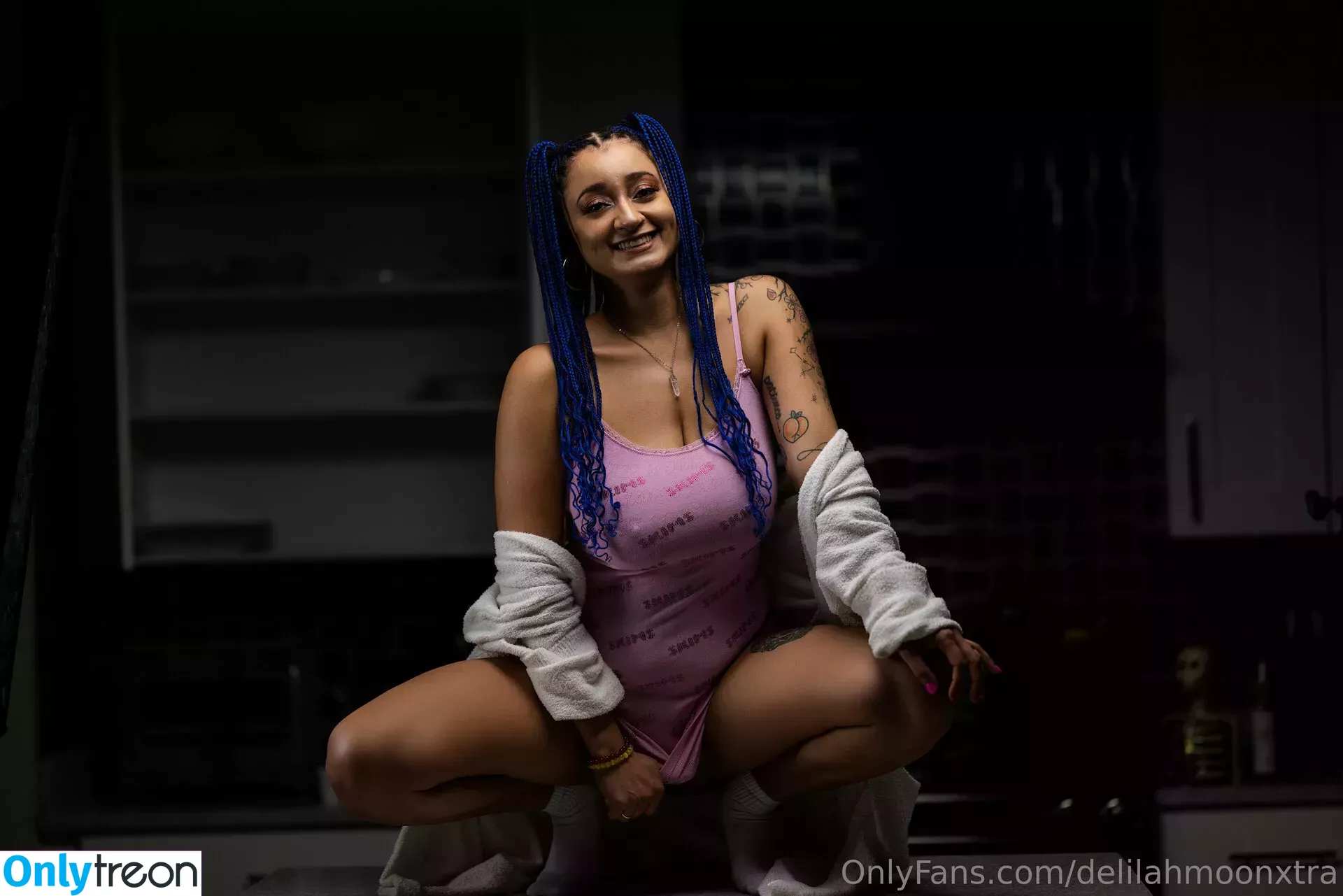delilahmoonxtra голая photo #0180 (delilahmoonx)