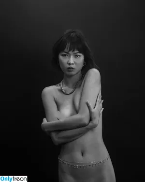 Delphine Wibaut / delphinewibaut nude photo #0011