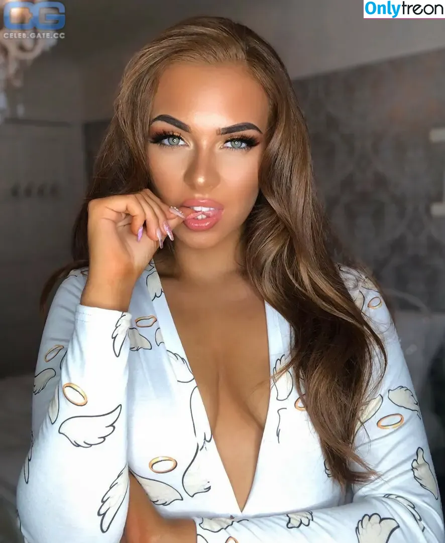 Demi Jones nude photo #0015 (demijones1)
