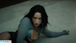 Demi Lovato / ddlovato nude photo #0997