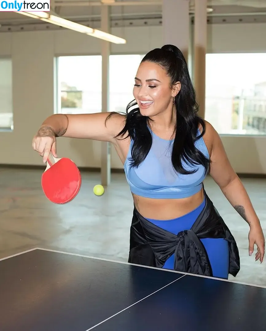 Demi Lovato голая photo #0930 (ddlovato / demi_lovato)