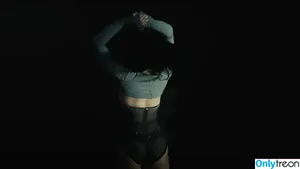 Demi Lovato / ddlovato nude photo #1007