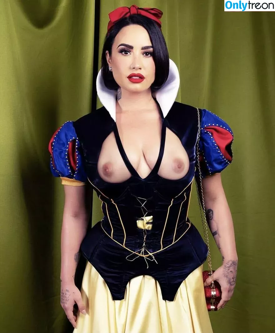 Demi Lovato Ai Porn голая photo #0006 (ddlovato)