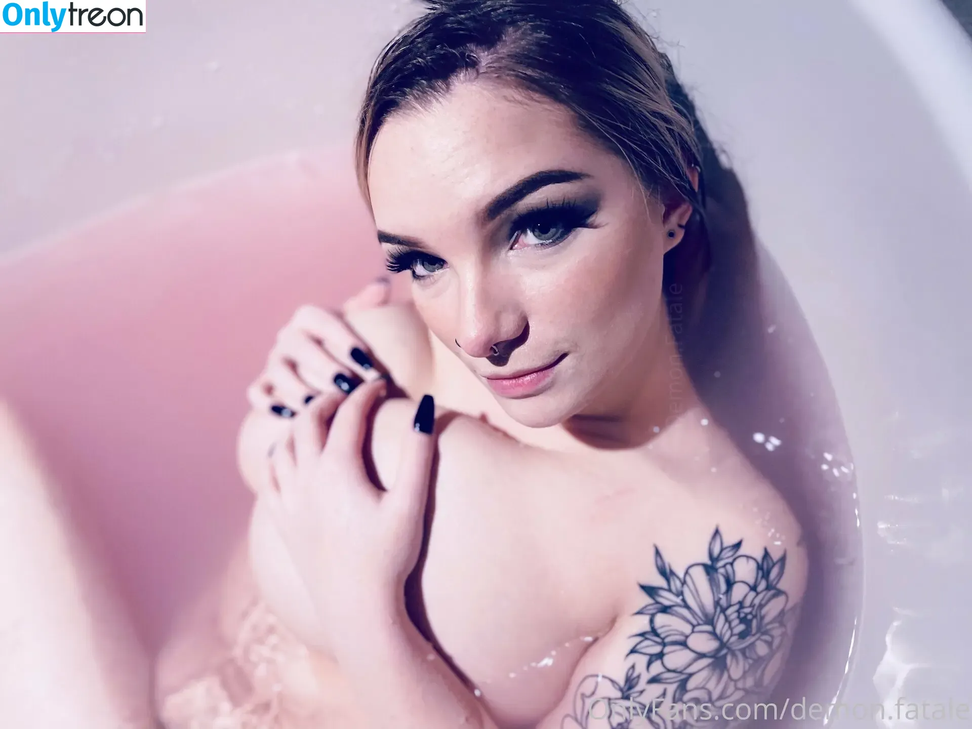 demon.fatale голая photo #0227 (demon.fatale)