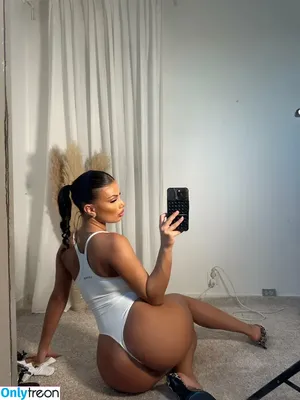  nude photo #0006