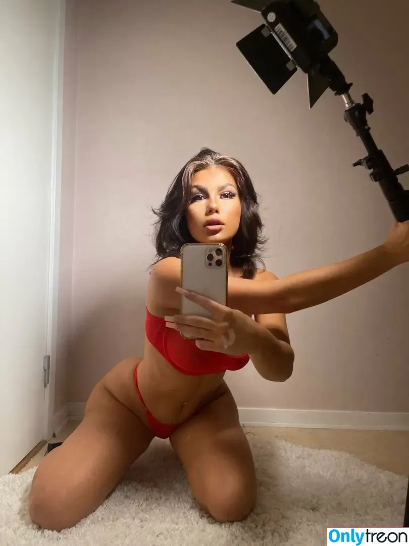 denicemelinn nude photo #0065 (denicemelinn)