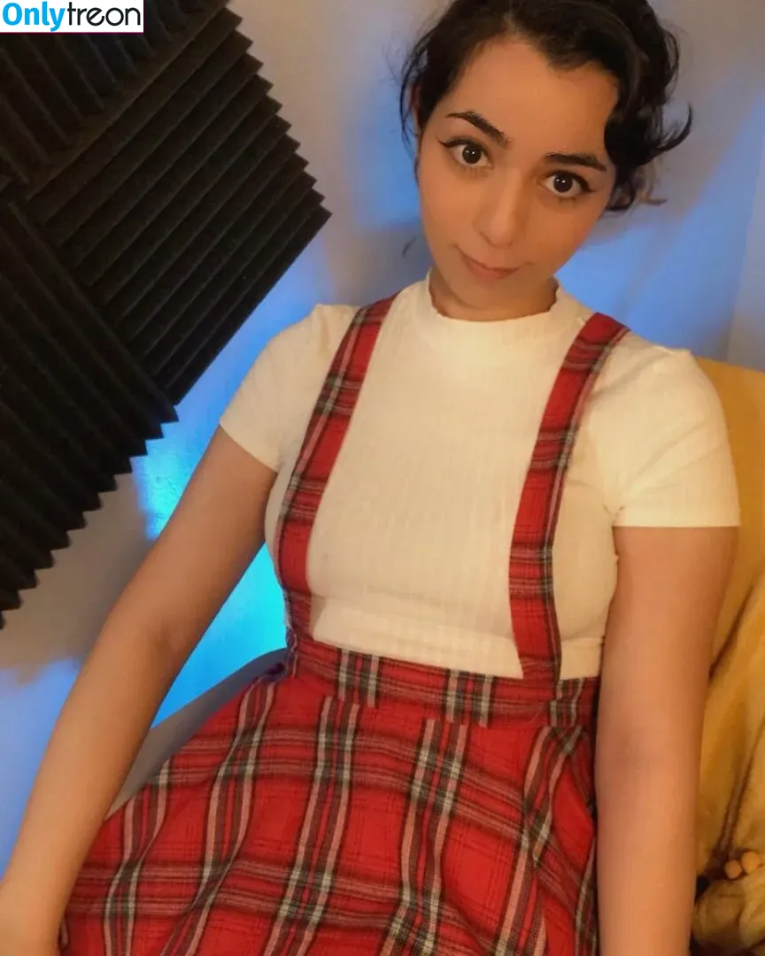 Denims голая photo #0004 (DenimsTV / theodorethickdick)