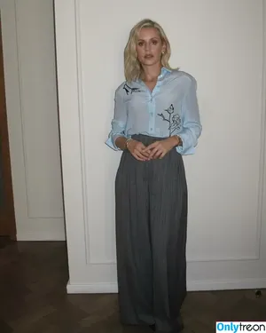 Denise Gough / denisegough1 nude photo #0035