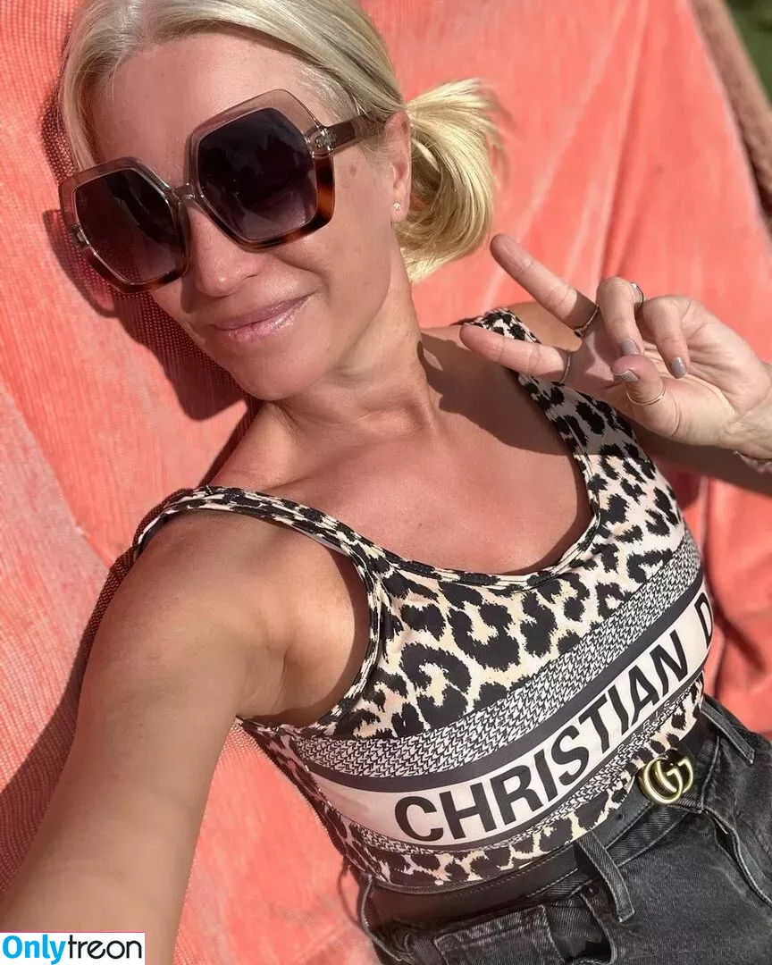 Denise Van Outen nude photo #0247 (vanouten_denise)