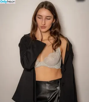  nude photo #0006