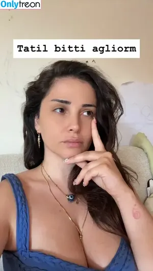 Deniz Bağdaş / denizbagdas nude photo #0041