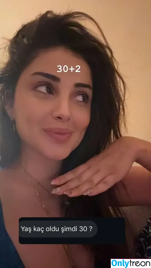 Deniz Bağdaş nude photo #0029 (denizbagdas)