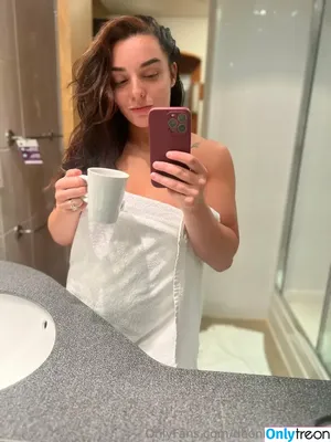 Deonna Purrazzo / DeonnaPurrazzo фото голая #0759