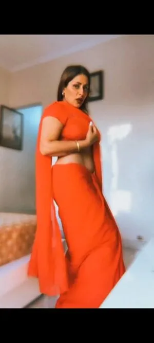 Desi Viral Collection / desi_viral_collections nude photo #0033