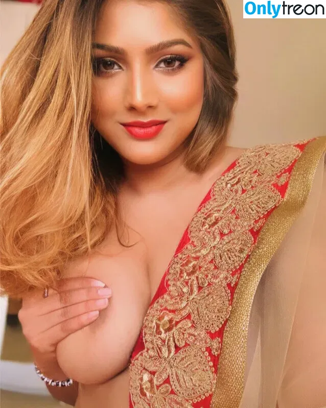 Desi Viral Collection nude photo #0017 (desi_viral_collections)