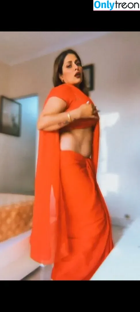 Desi Viral Collection nude photo #0032 (desi_viral_collections)