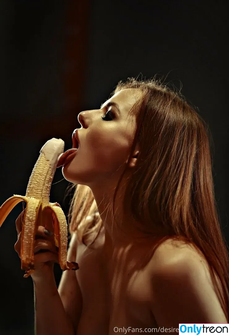 desired_anna_christin nude photo #0023 (_destineemadison_)