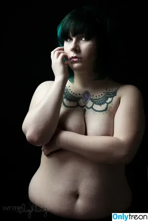 DesireNxtDoor / L3wdMum / LewdWaifuCosplay / desirenextdoor / momnxxtdoor nude photo #0004