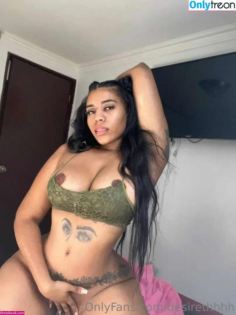 Desirethhhh nude photo #0016 (Desireth Santamaría / desirethhhh_)