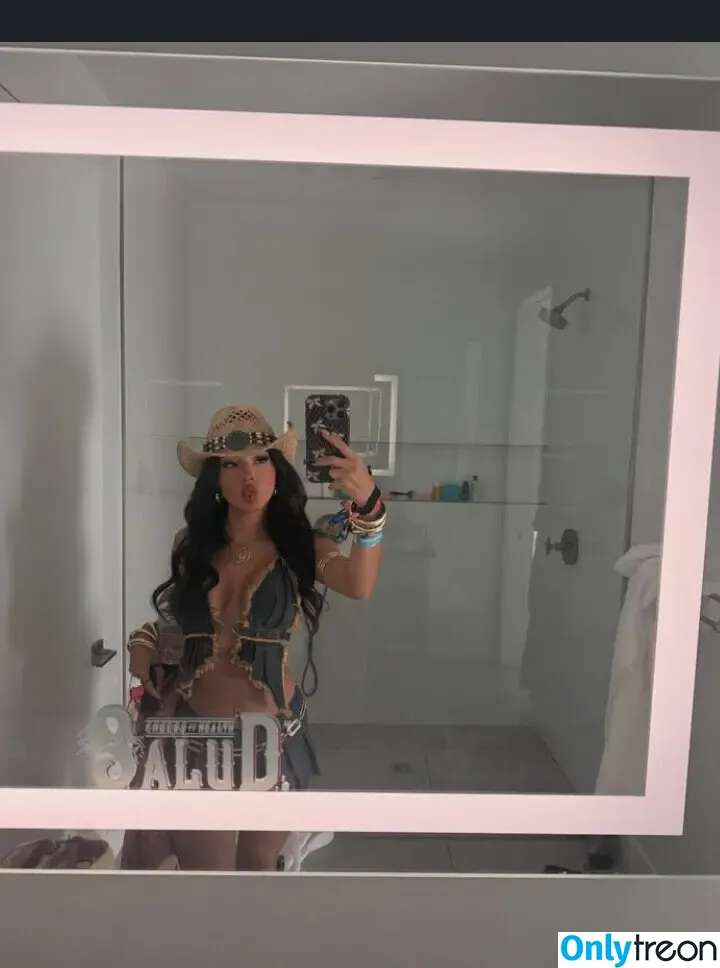 Dessxmx голая photo #0042 (dess__2)