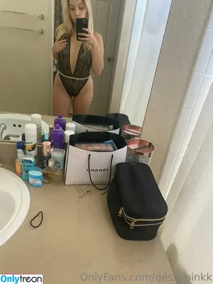  nude photo #0006