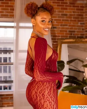 Destiny Mira / Destiny da Brat / destinydabrattt / destinymira nude photo #0099