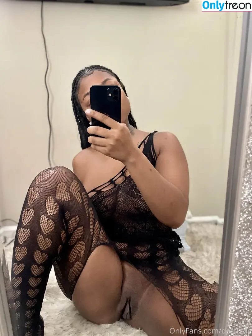 destizzle nude photo #0008 (destizzle)