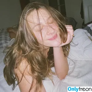 Destry Allyn Spielberg / destryallyn nude photo #0007