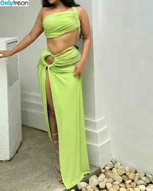  nude photo #0008